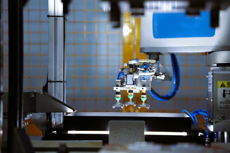 深圳市泛海统通讯产品的技术开发与销售